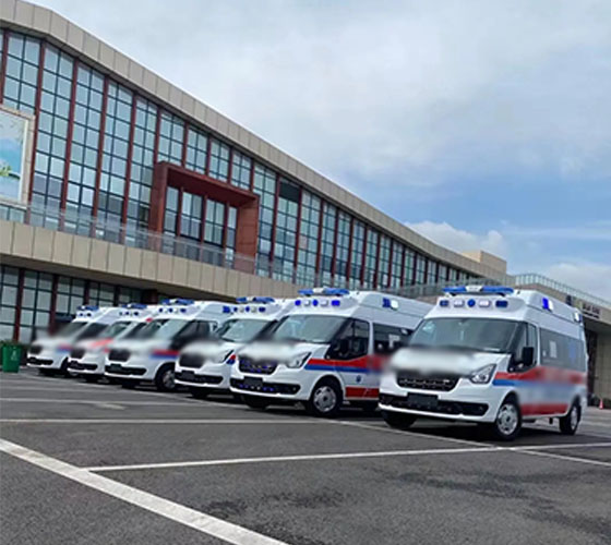 伊犁服务车队展示