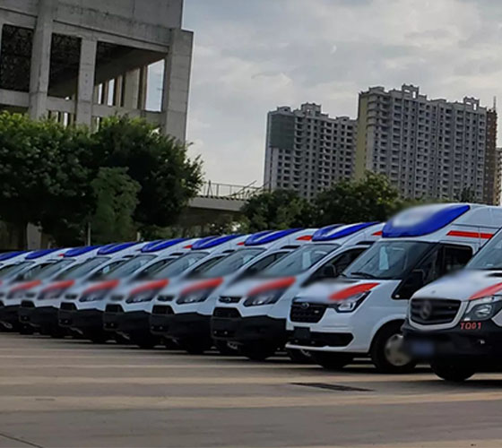 伊犁服务车队展示